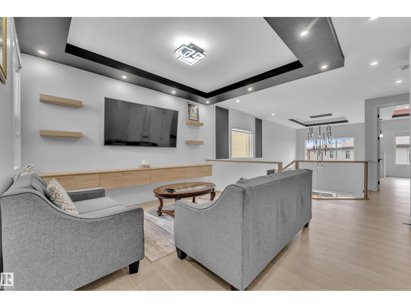 136 30 ST SW - 32