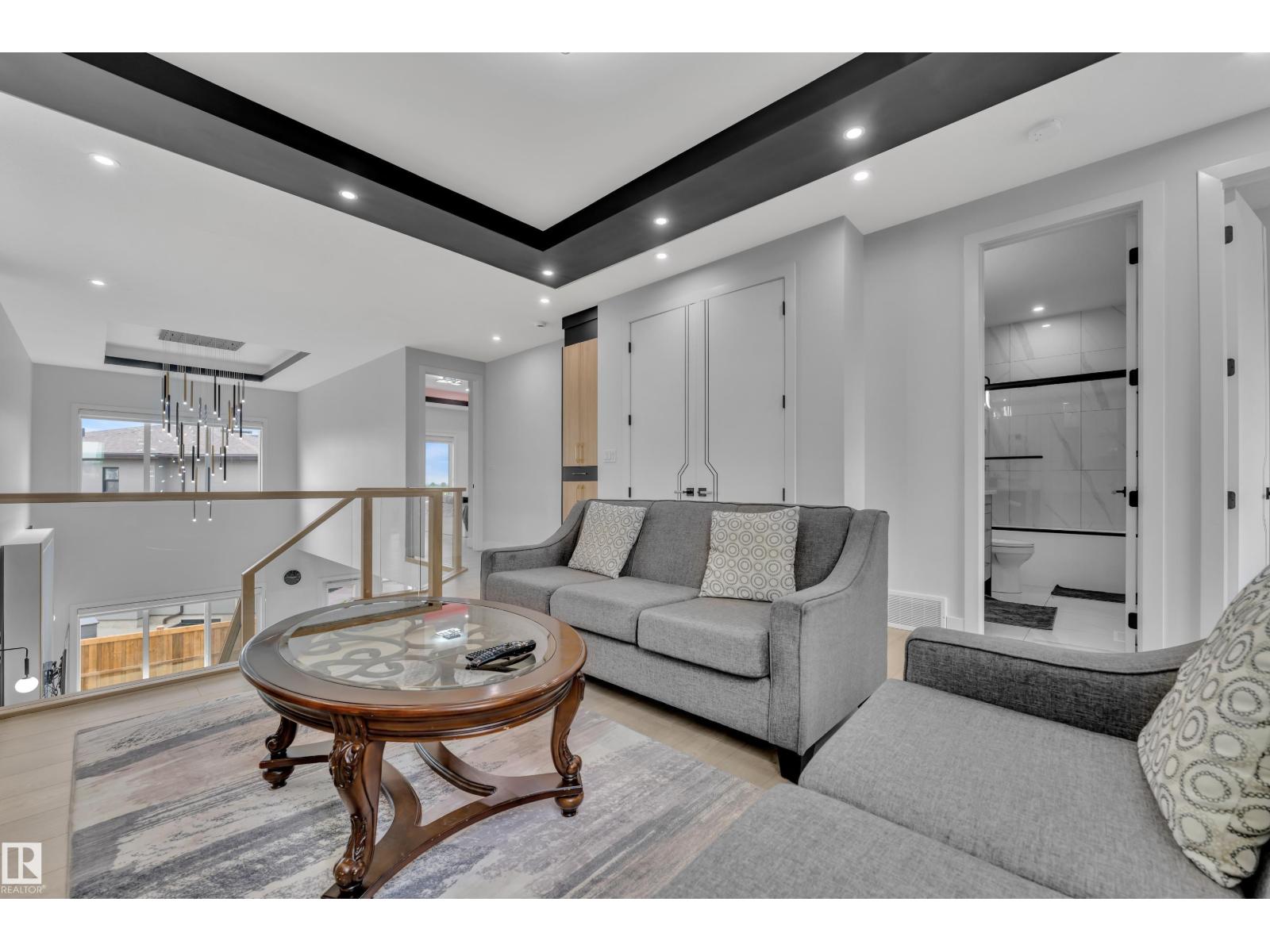 136 30 ST SW - 33
