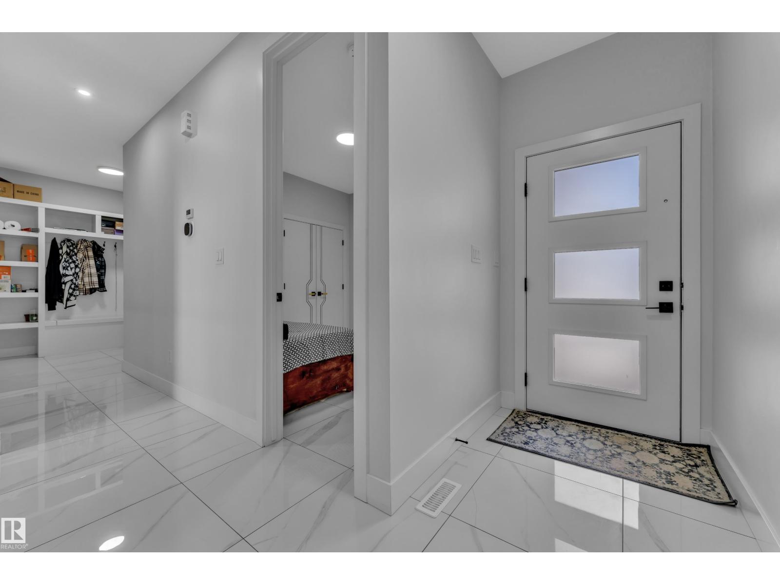 136 30 ST SW - 6