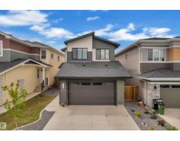 House for sale at 136 30 St SW, Edmonton — MLS® E4494454