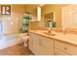 2245 Atkinson Street Unit# 803, Penticton, BC V2A8R7 Photo 11