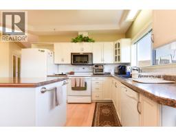 Primary Bedroom - 2245 Atkinson Street Unit# 803, Penticton, BC V2A8R7 Photo 6
