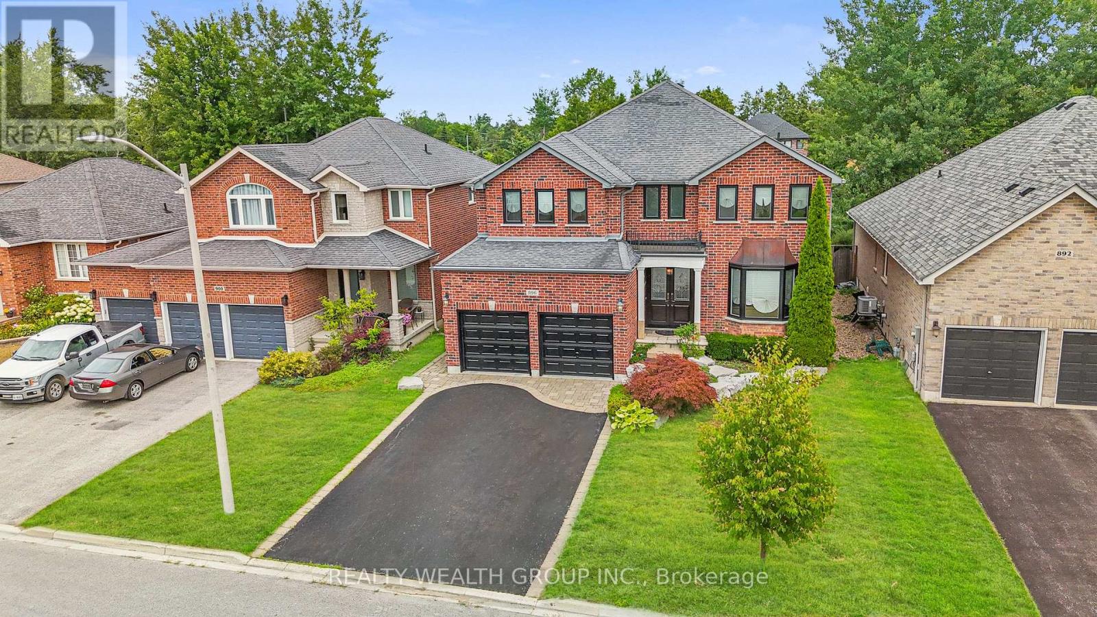 896 BOOTH AVENUE - 26