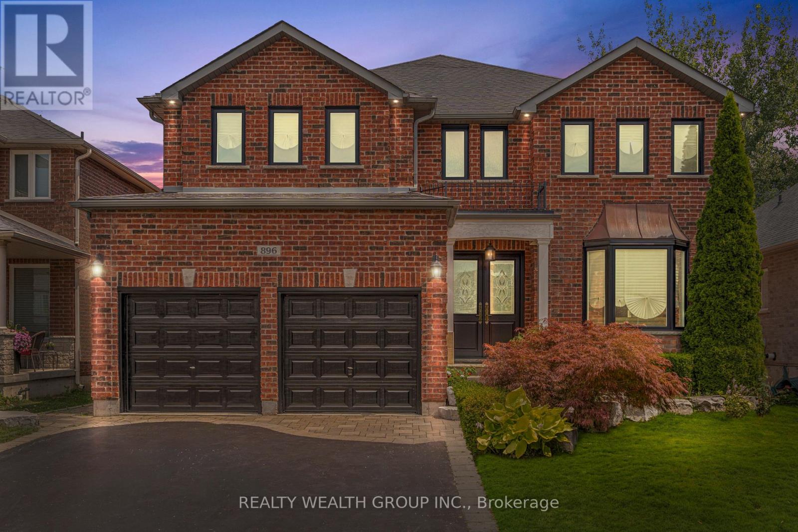 896 BOOTH AVENUE - 29
