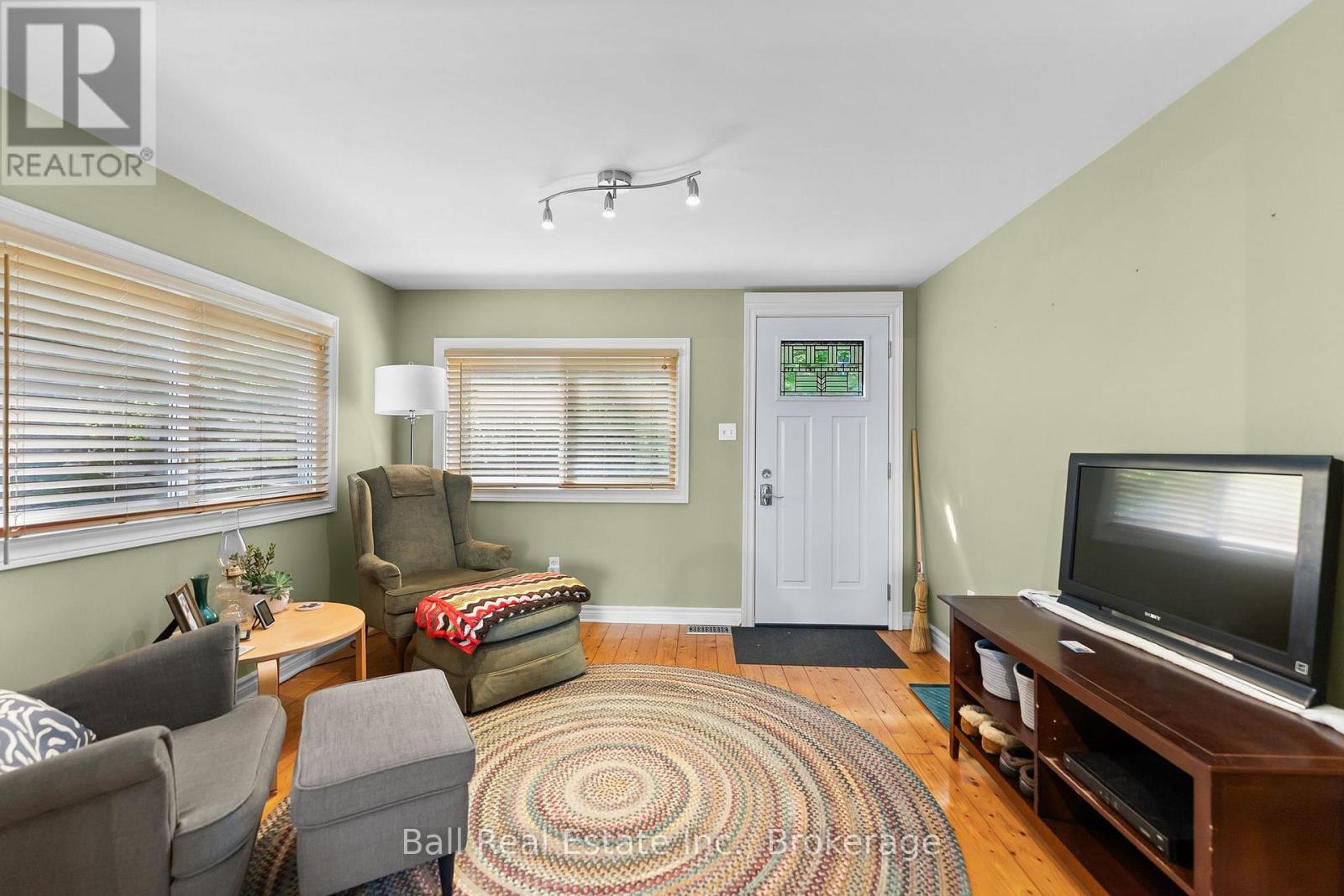 1120 RUTHVEN ROAD - 25