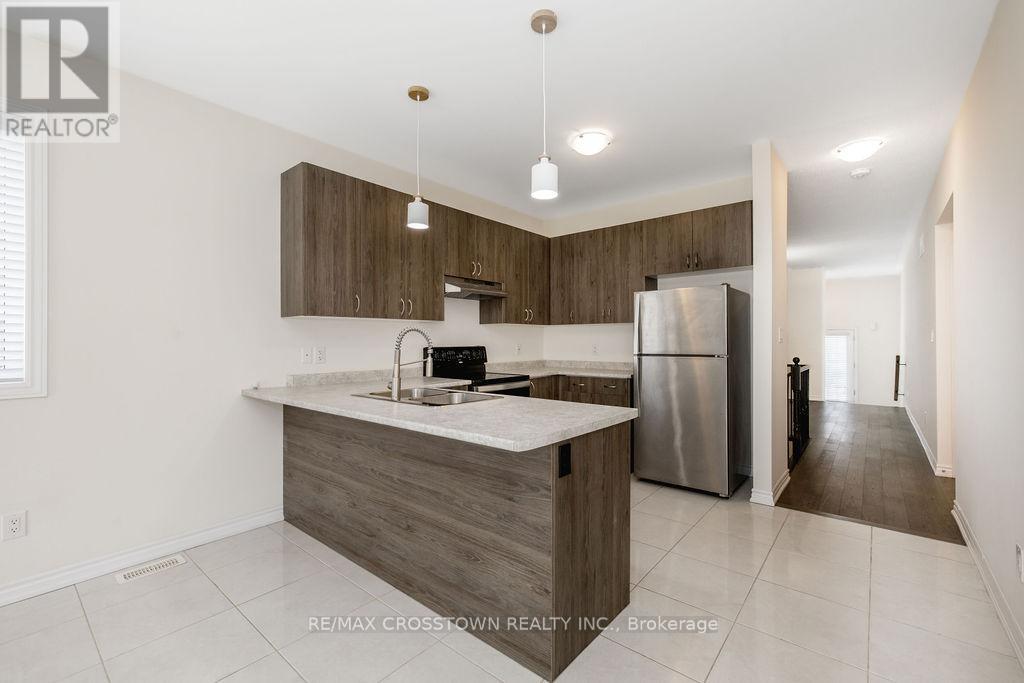 22 SIMONA AVENUE - 10