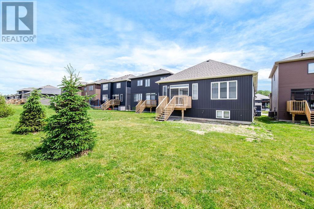 22 SIMONA AVENUE - 40