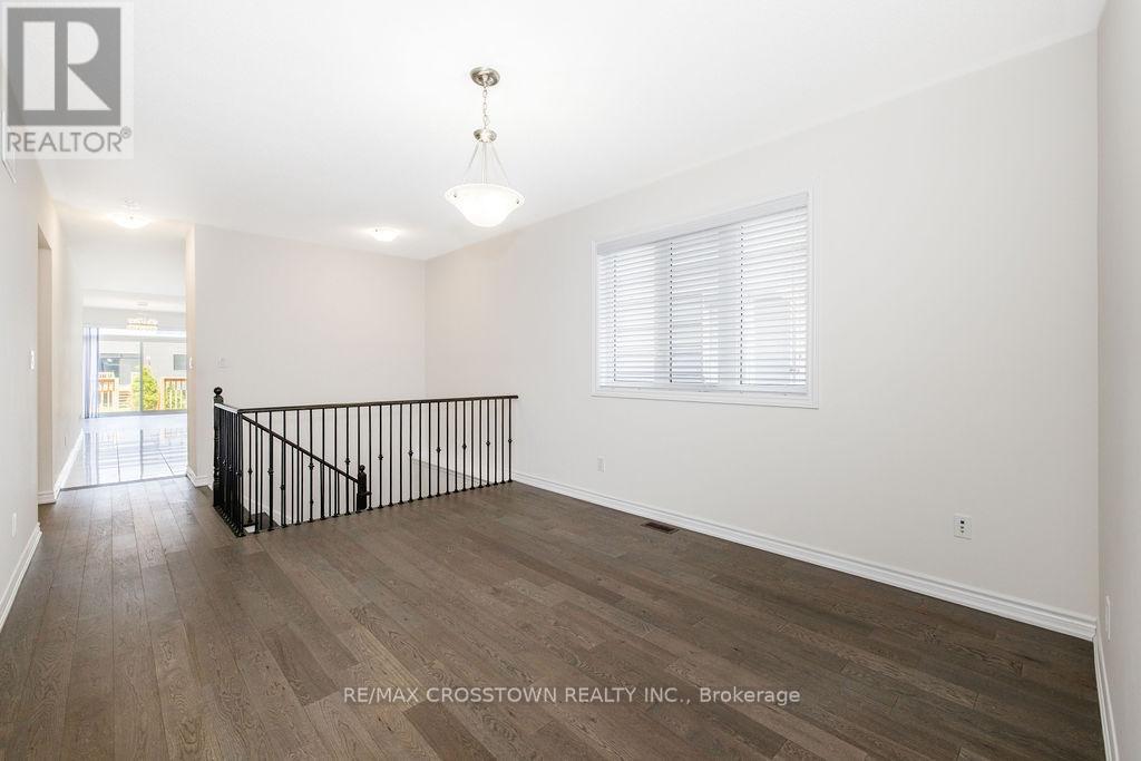22 SIMONA AVENUE - 6