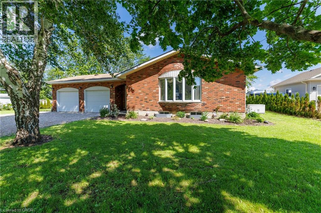 3-bedroom home for sale at 6155 RAINHAM Road, Dunnville ON · photo 2 of 41