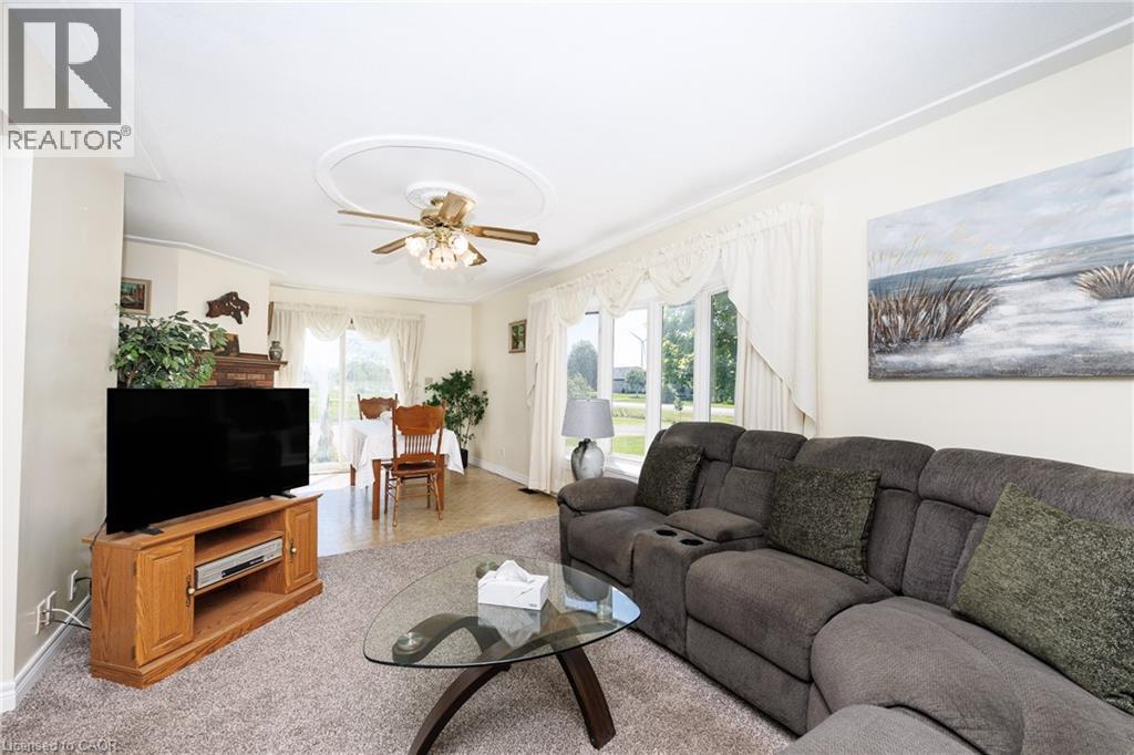 3-bedroom home for sale at 6155 RAINHAM Road, Dunnville ON · photo 5 of 41