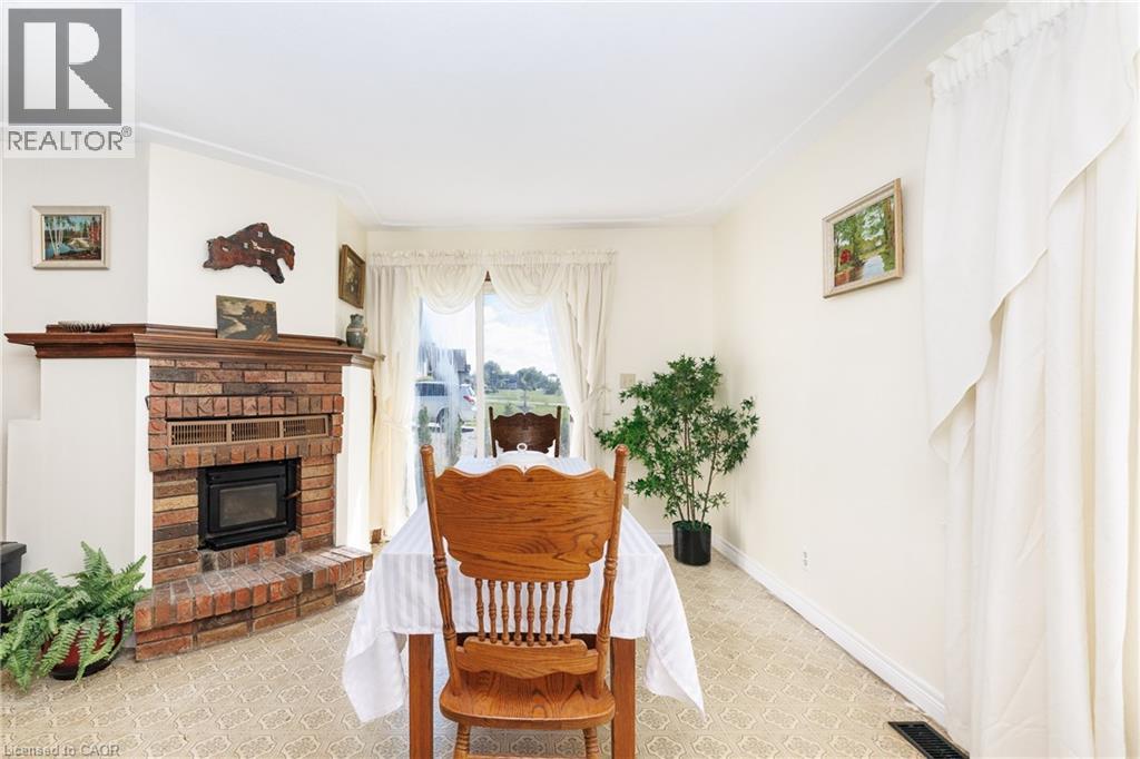 3-bedroom home for sale at 6155 RAINHAM Road, Dunnville ON · photo 7 of 41