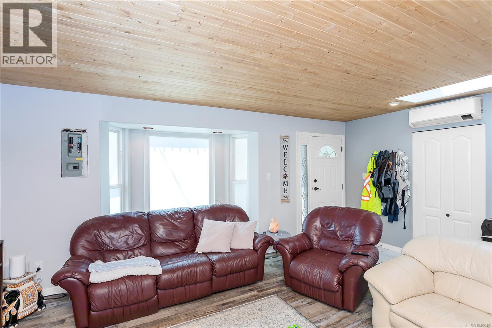 #7 4604 Hammond Bay Rd - 8
