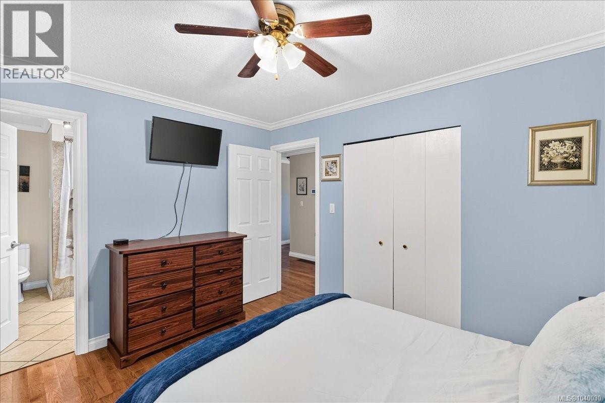 2155 Hamilton Dr, Port Alberni