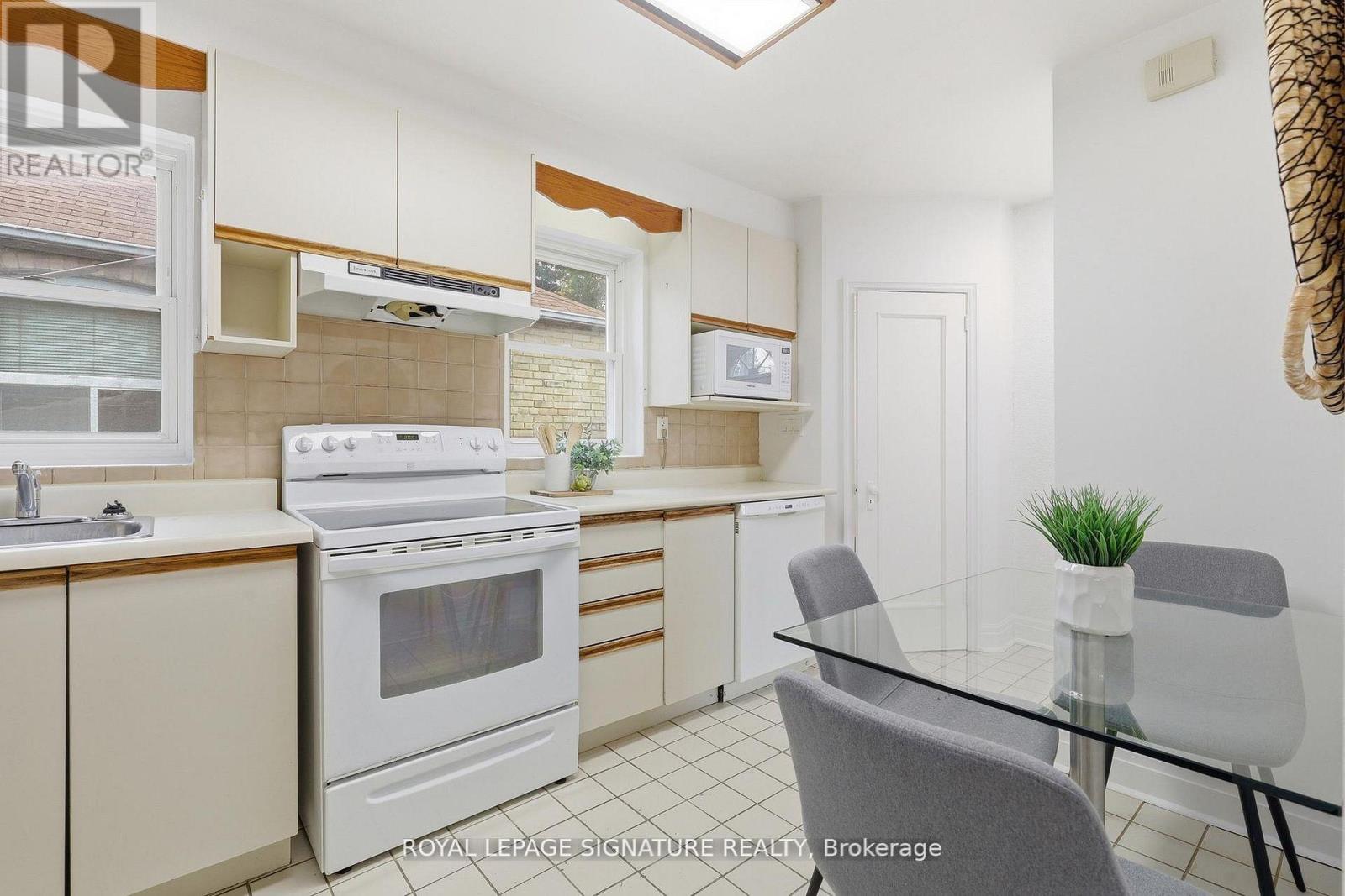53 JULIET CRESCENT - 9