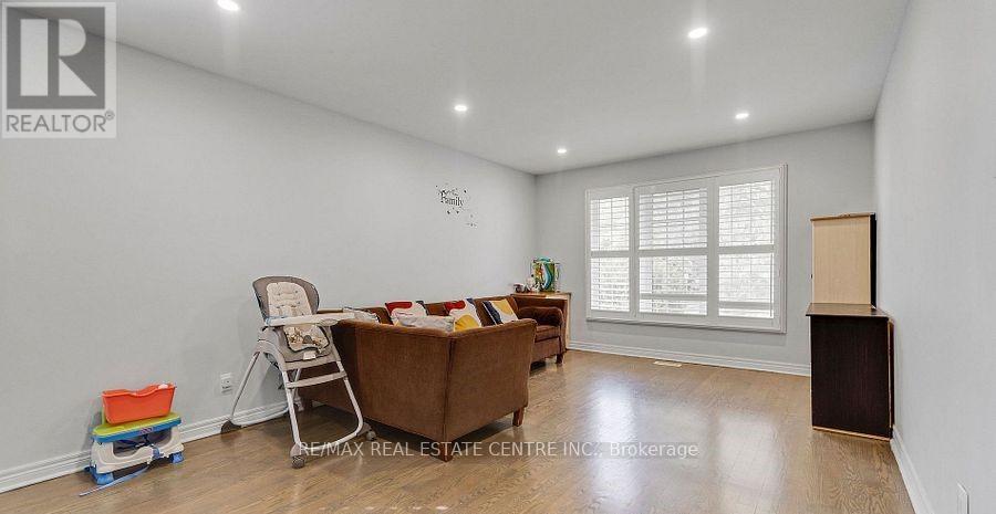 1011 PEARSON DRIVE - 12