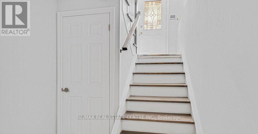 1011 PEARSON DRIVE - 26