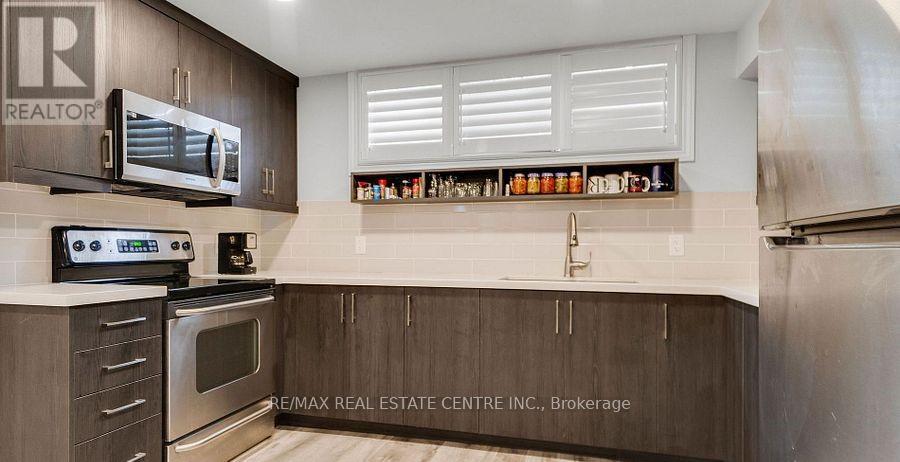 1011 PEARSON DRIVE - 27