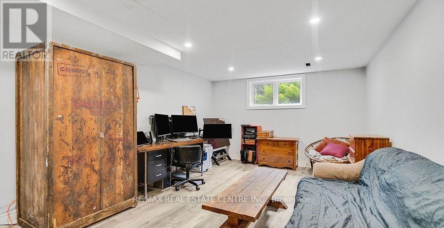 1011 PEARSON DRIVE - 35