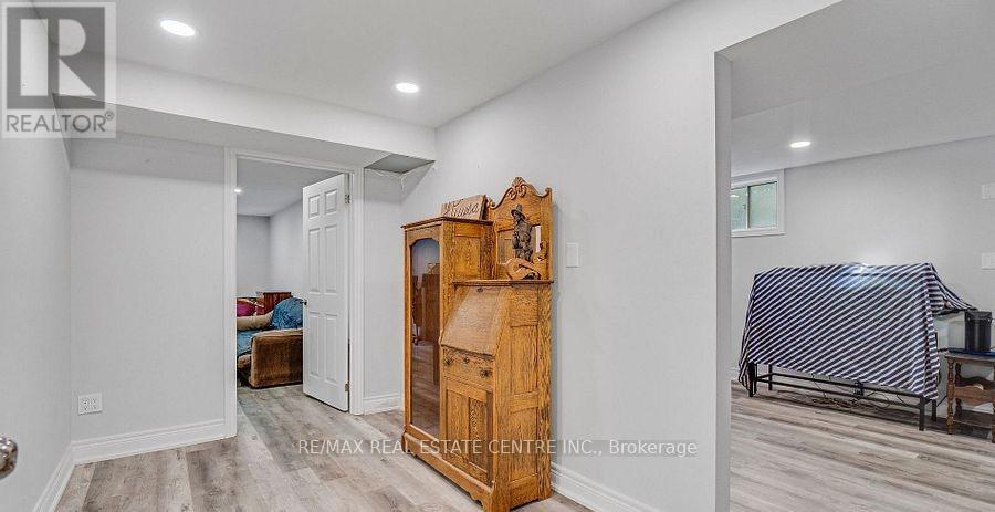 1011 PEARSON DRIVE - 36