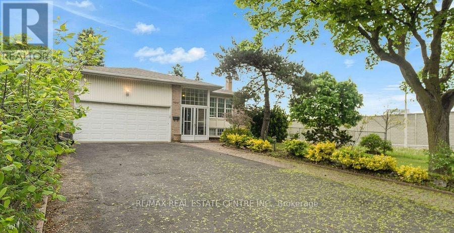 1011 PEARSON DRIVE - 6