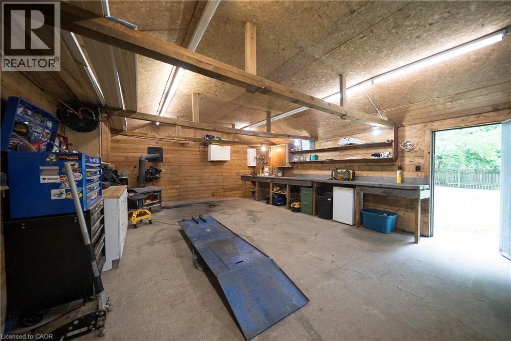 5-bedroom home for sale at 97 MECHANIC Street W, Waterford ON · photo 17 of 37