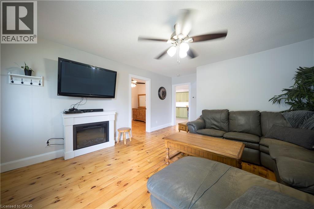5-bedroom home for sale at 97 MECHANIC Street W, Waterford ON · photo 29 of 37