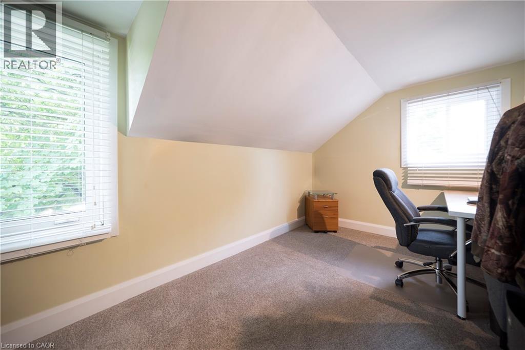 5-bedroom home for sale at 97 MECHANIC Street W, Waterford ON · photo 35 of 37