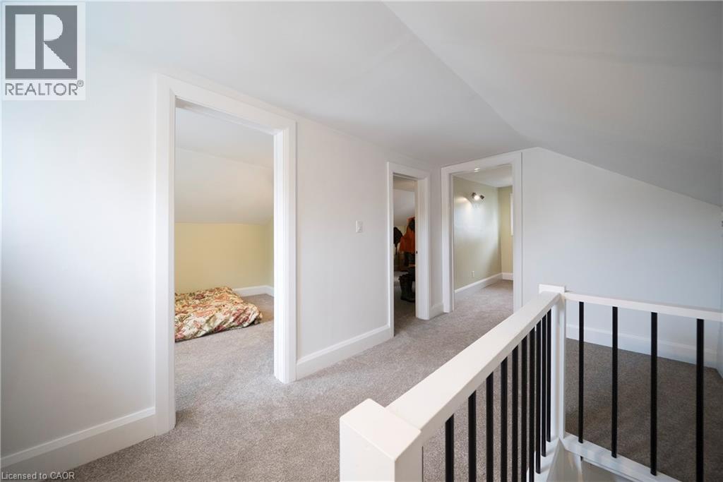 5-bedroom home for sale at 97 MECHANIC Street W, Waterford ON · photo 33 of 37