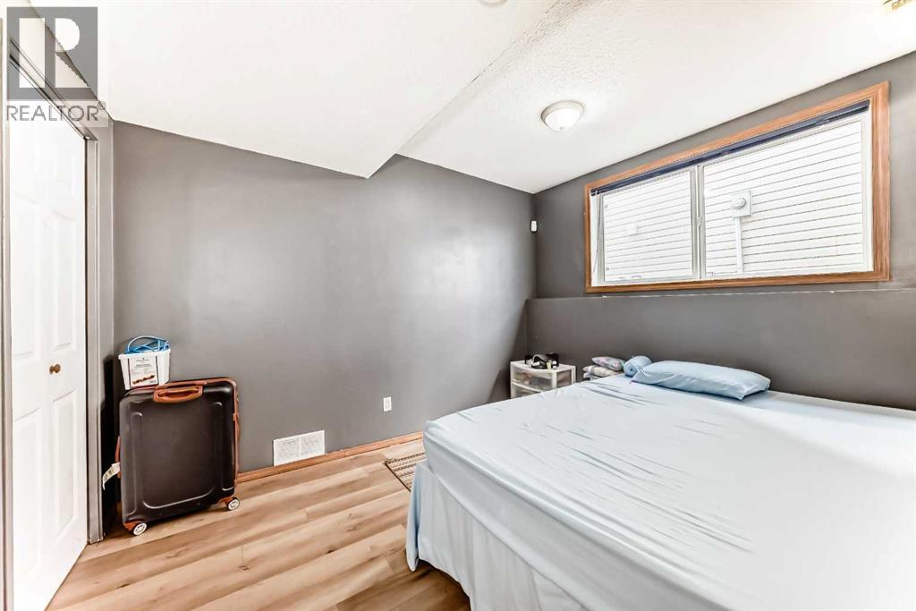 30 Covehaven View NE - 34