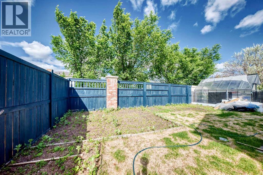 30 Covehaven View NE - 40