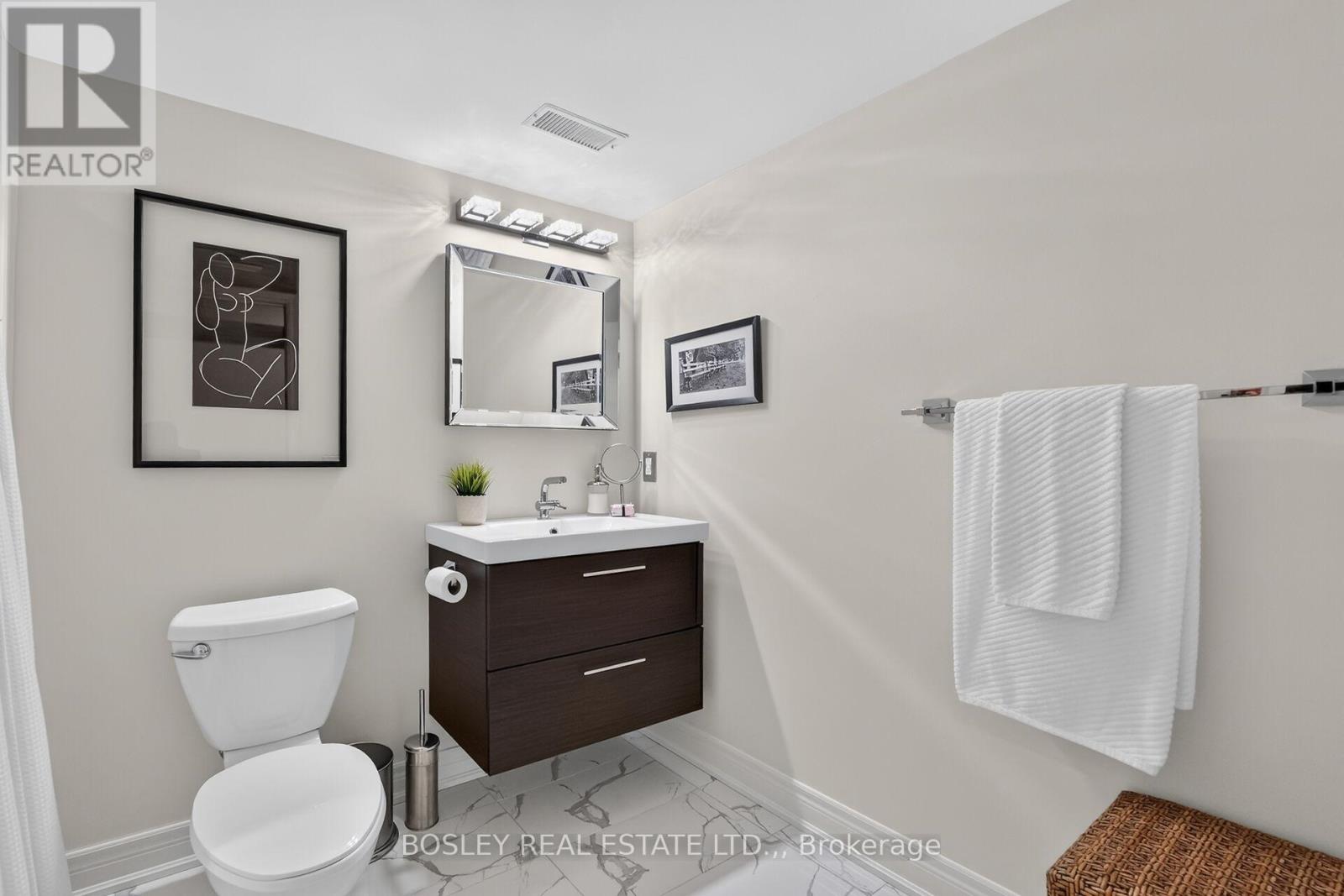 #UNIT 5 175 QUEEN STREET - 38