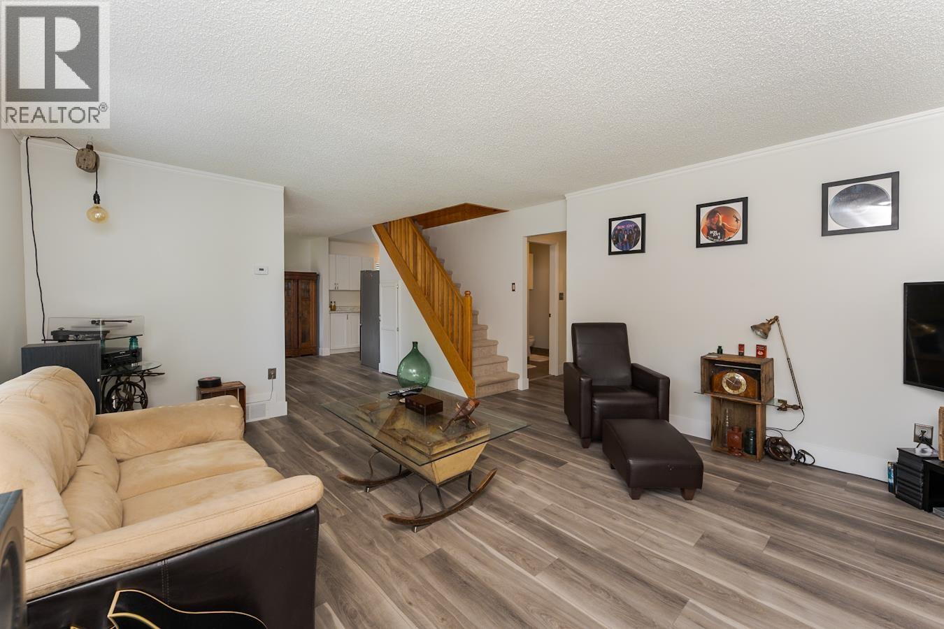 4755 UPPER FRASER ROAD - 12
