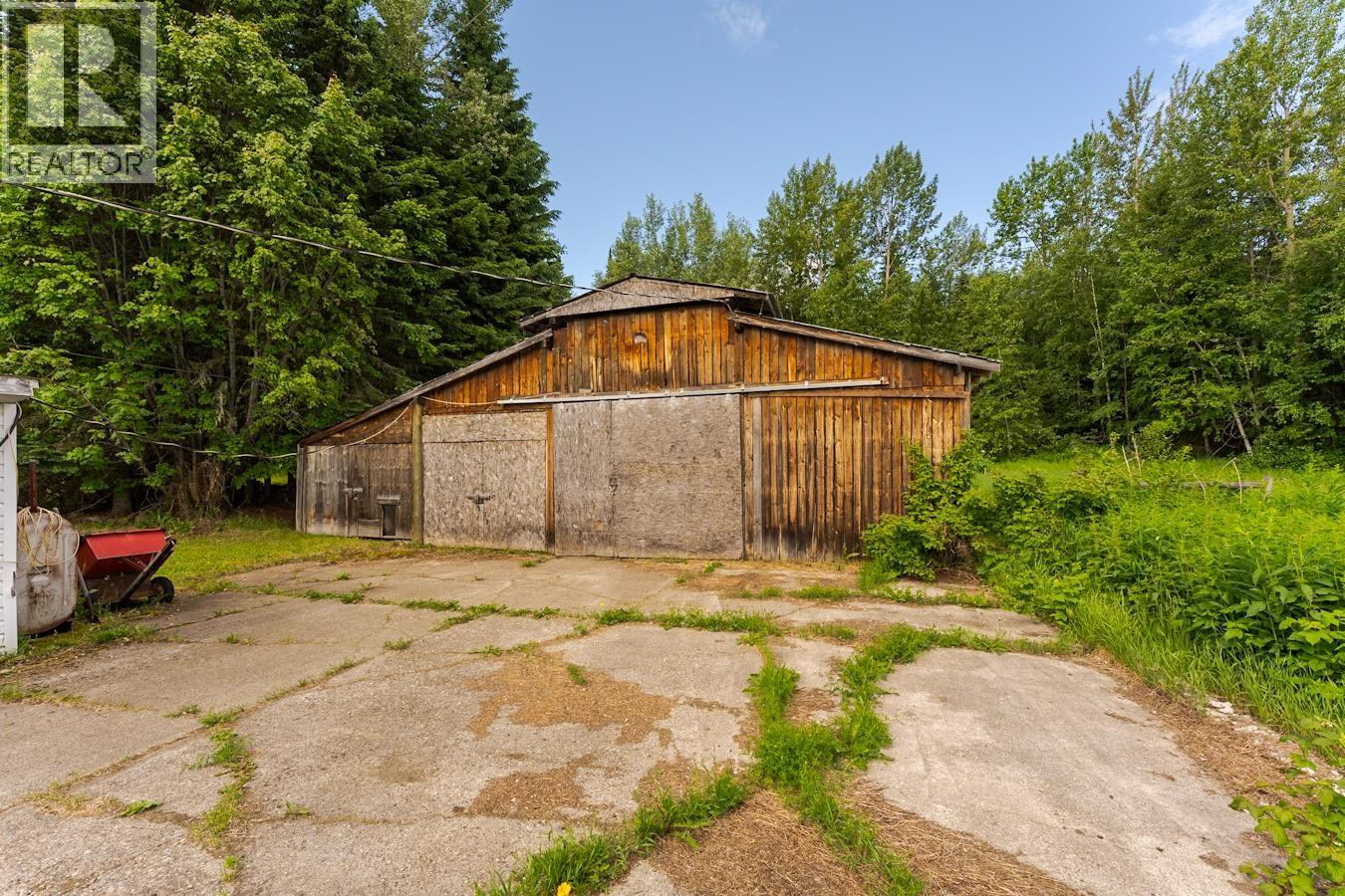 4755 UPPER FRASER ROAD - 36