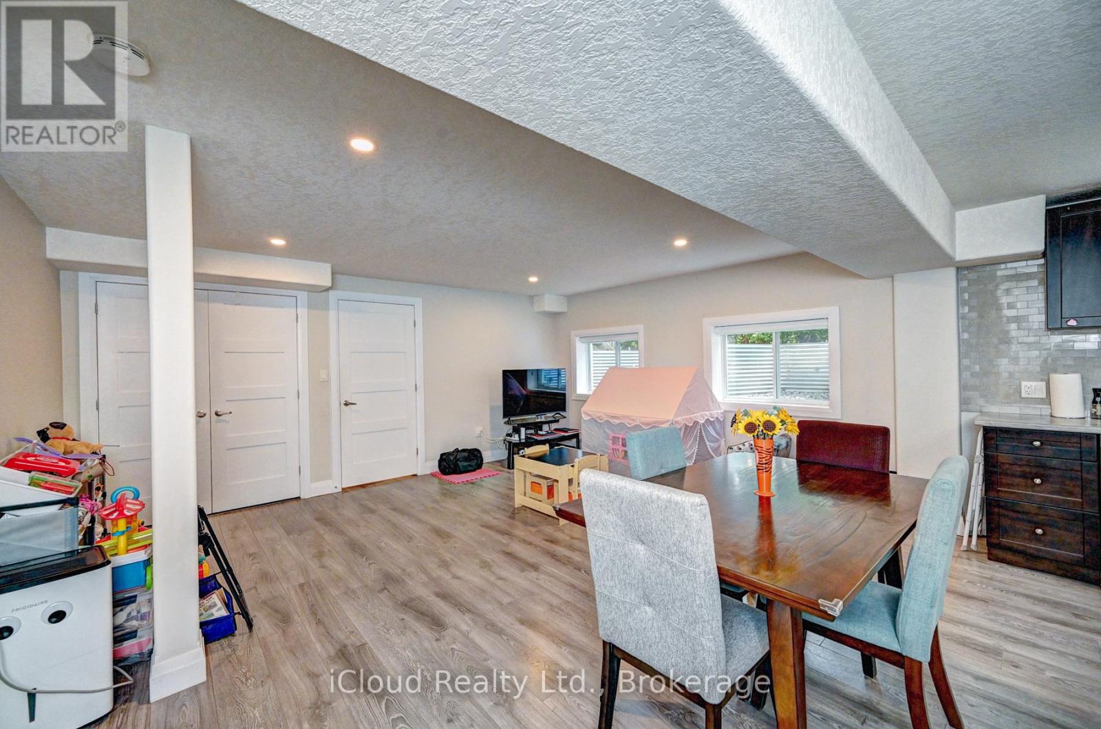 65 ARKELL ROAD - 15