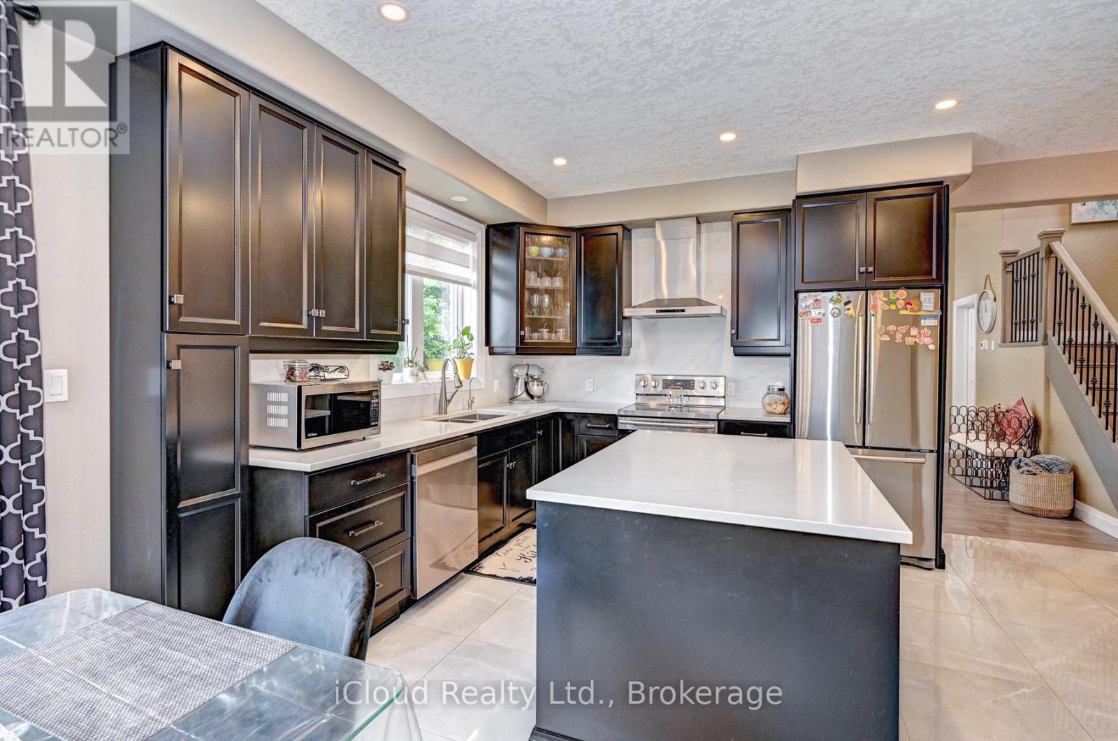 65 ARKELL ROAD - 18