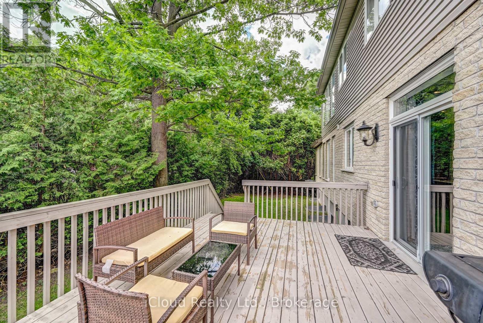 65 ARKELL ROAD - 39