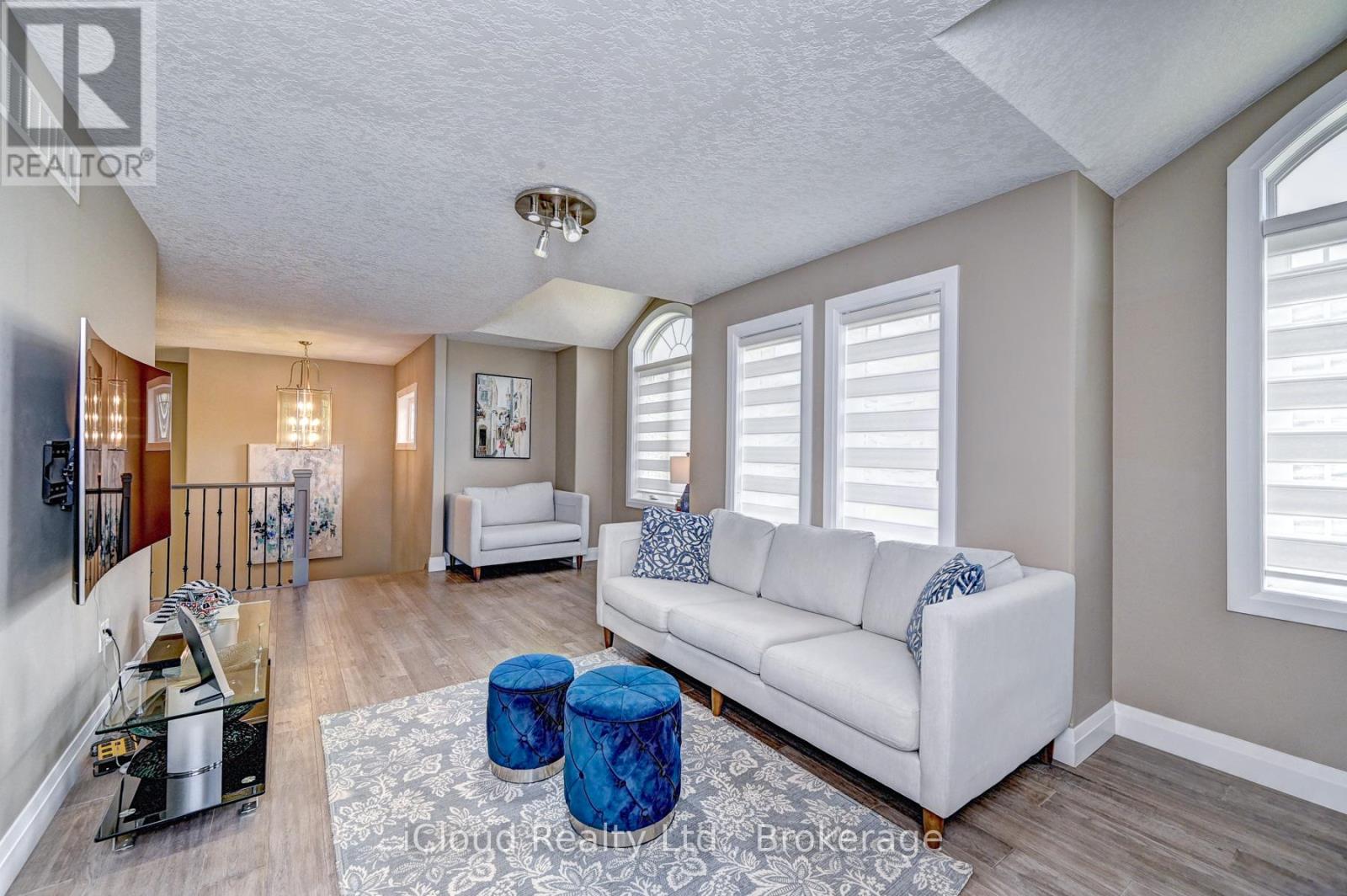 65 ARKELL ROAD - 8