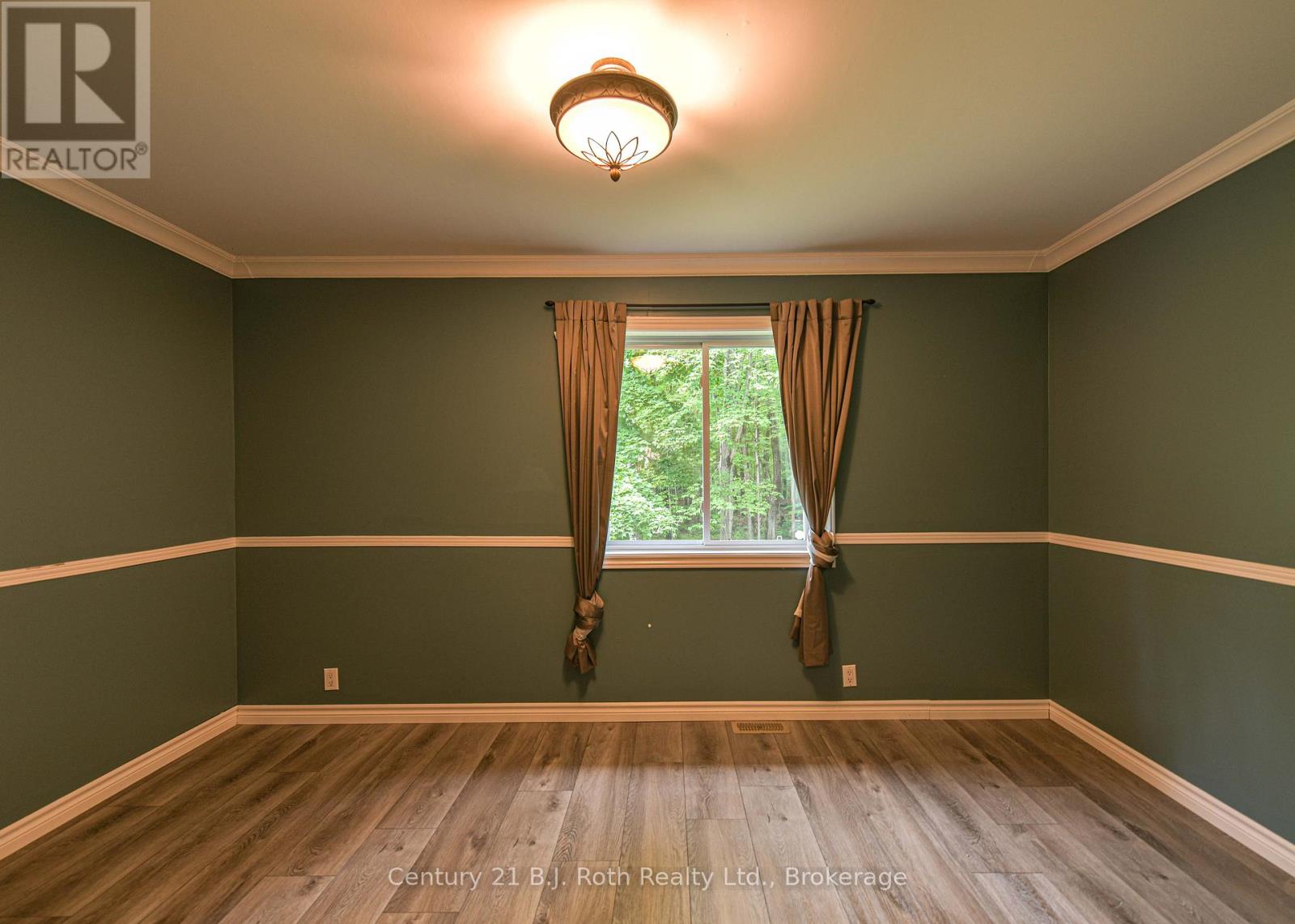 7463 DAVY DRIVE - 28