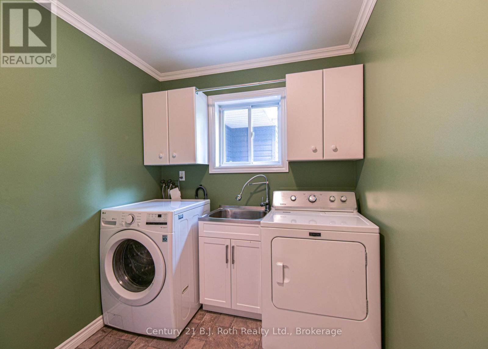 7463 DAVY DRIVE - 32