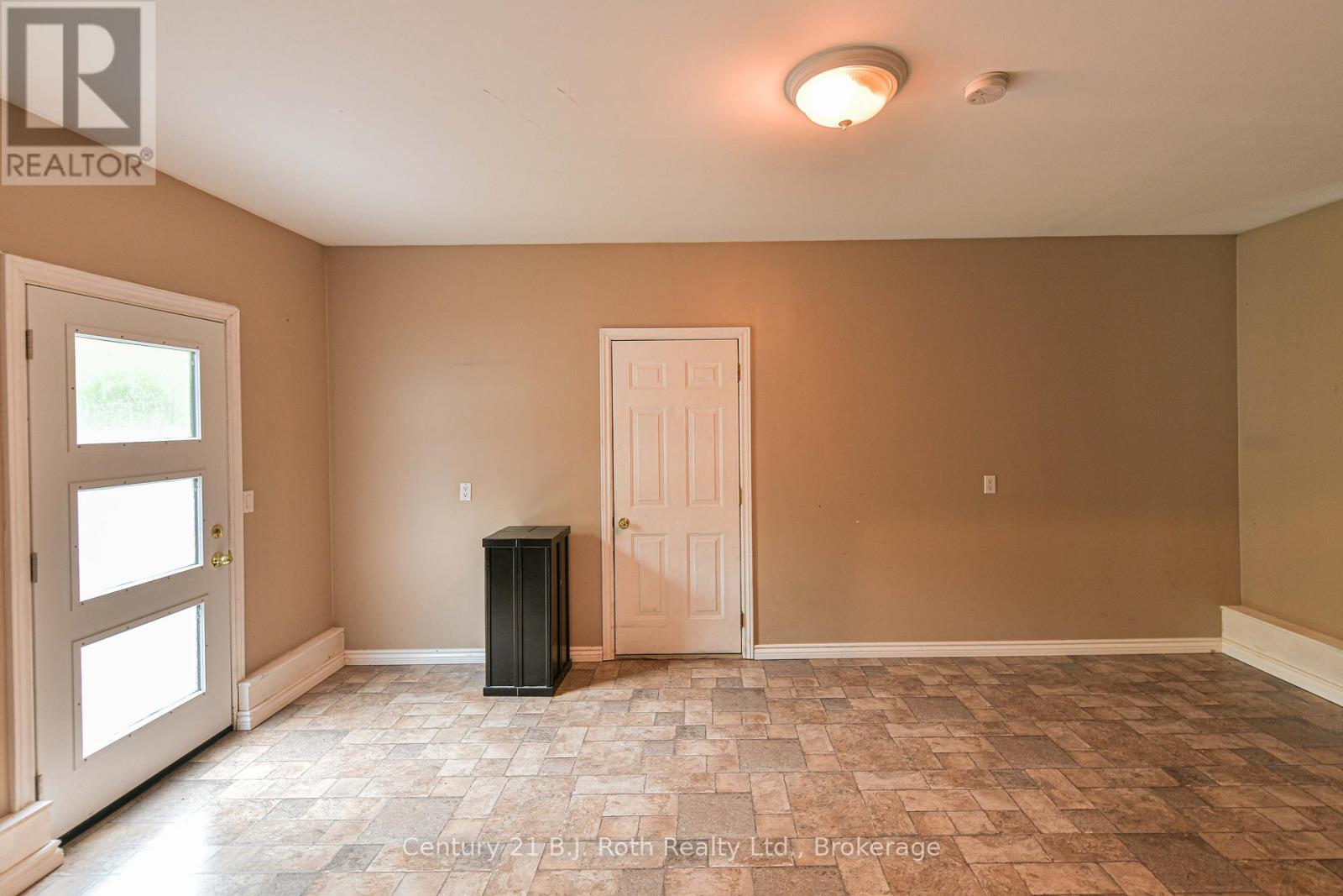 7463 DAVY DRIVE - 33