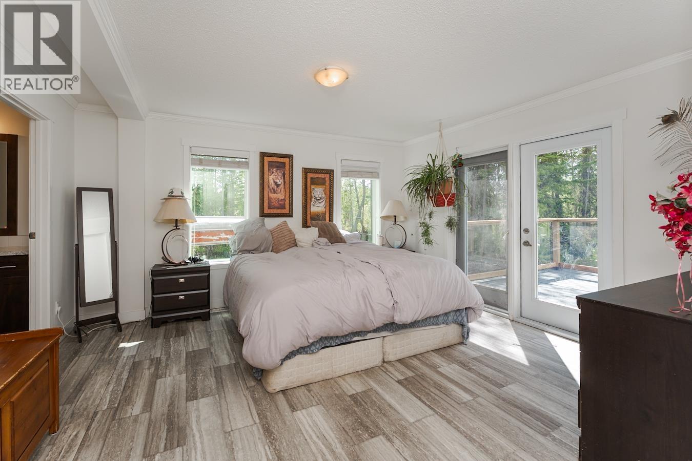 Photo 14 of 40 — 7825 LARSON ROAD · Prince George, BC
