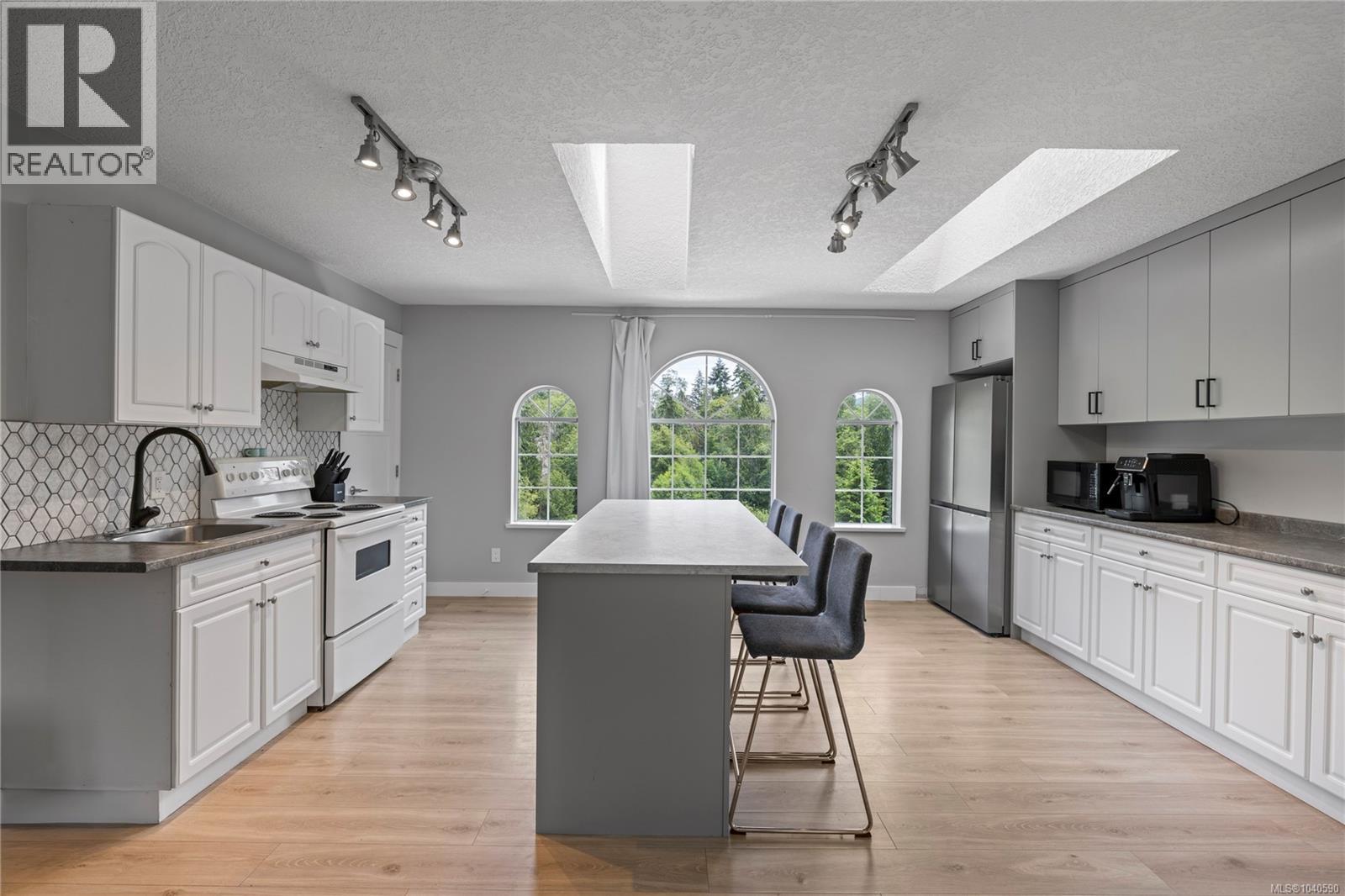 2620 Ross Rd - 31