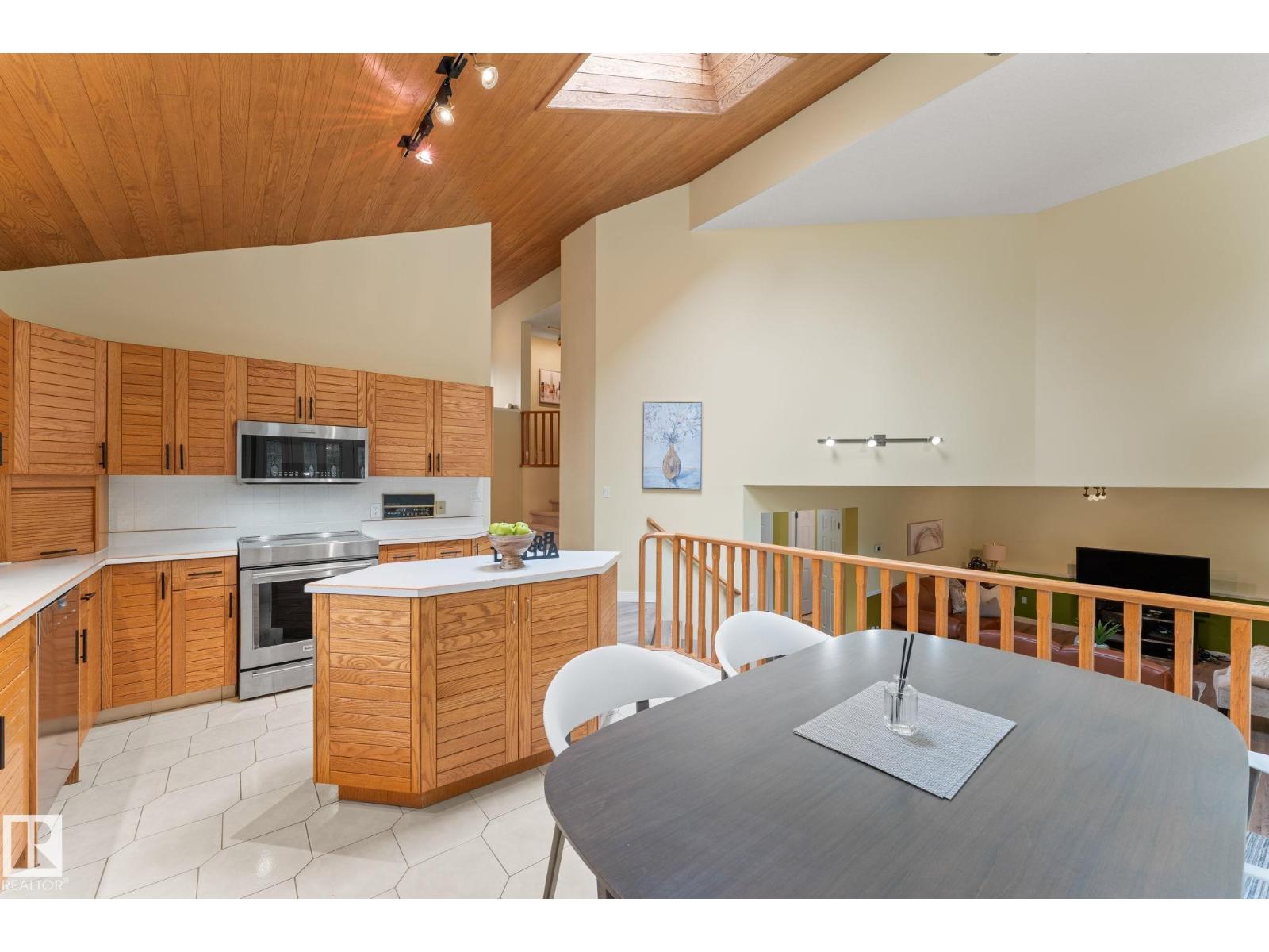 471 Ronning ST NW - 19