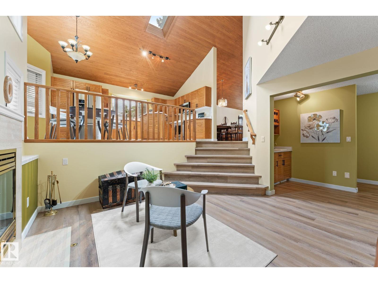 471 Ronning ST NW - 25