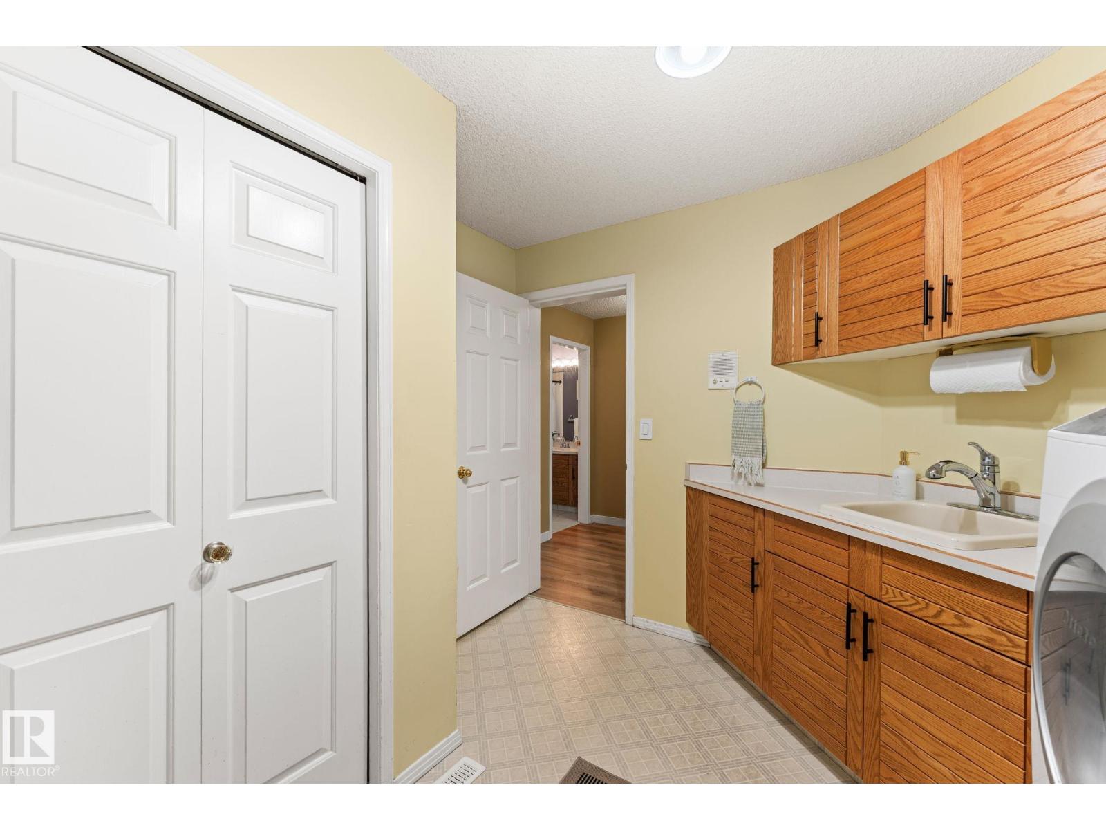 471 Ronning ST NW - 34