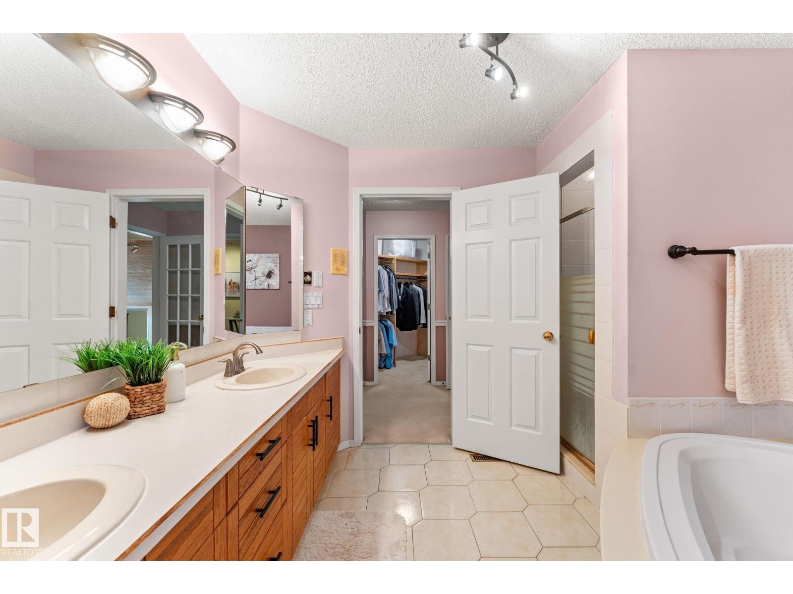 471 Ronning ST NW - 48