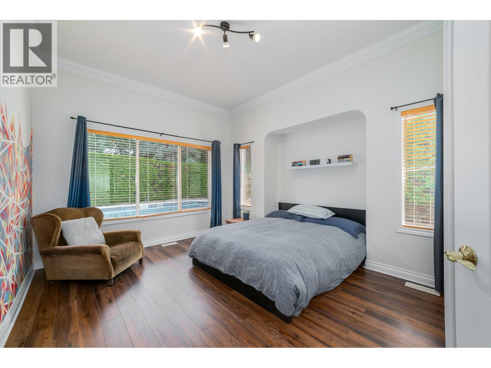 492 Carona Crescent - 26
