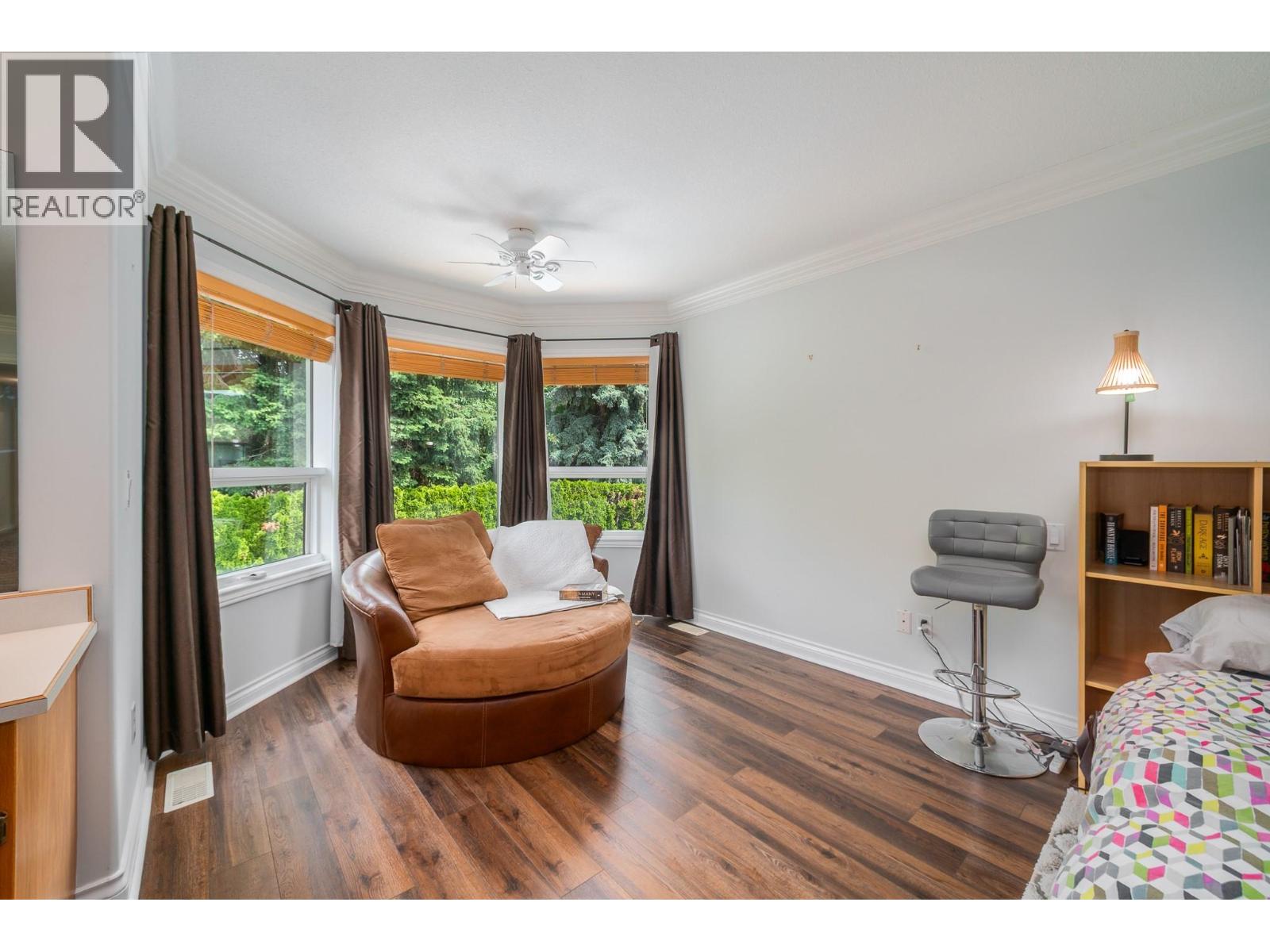 492 Carona Crescent - 29