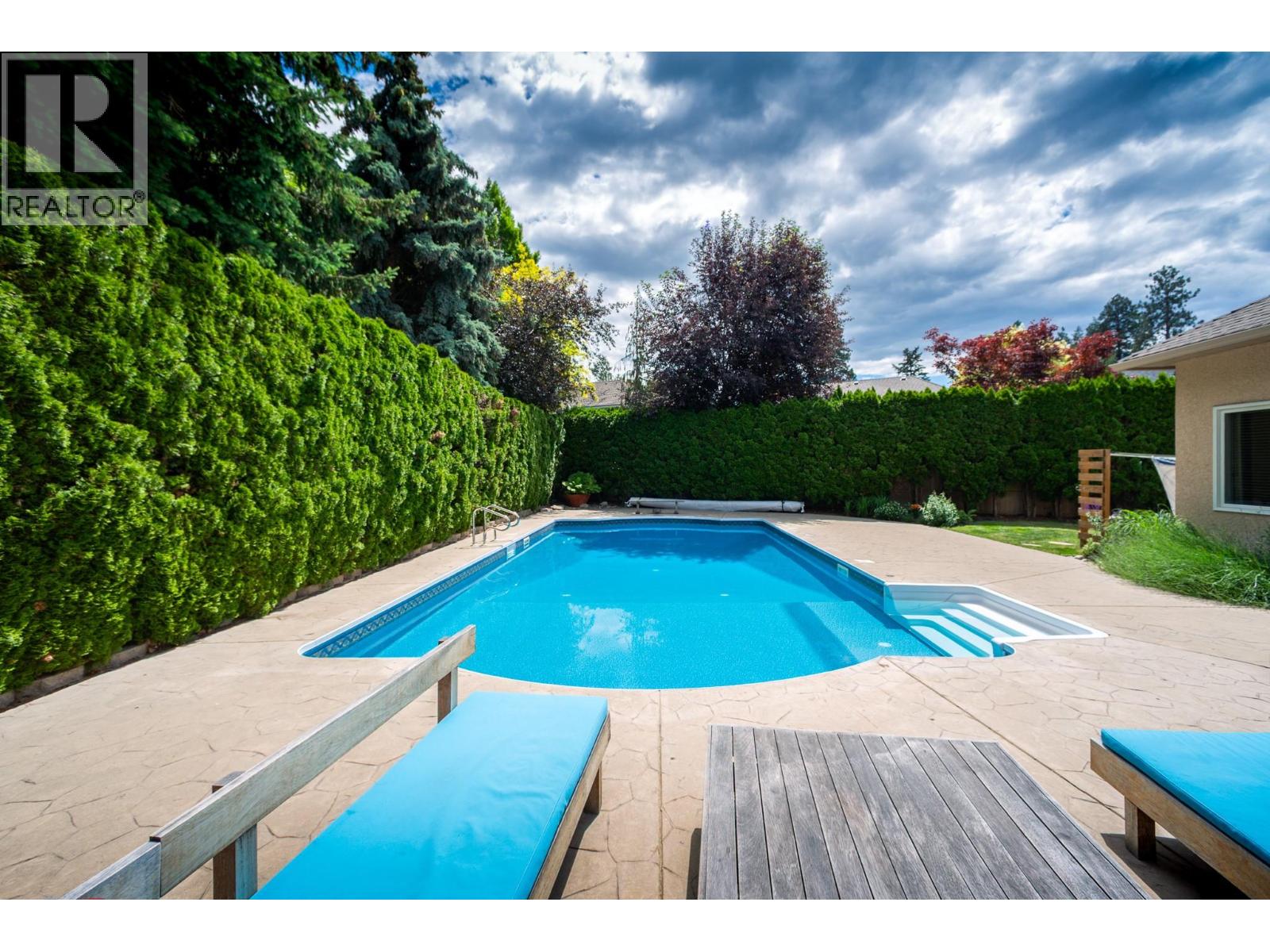 492 Carona Crescent - 50