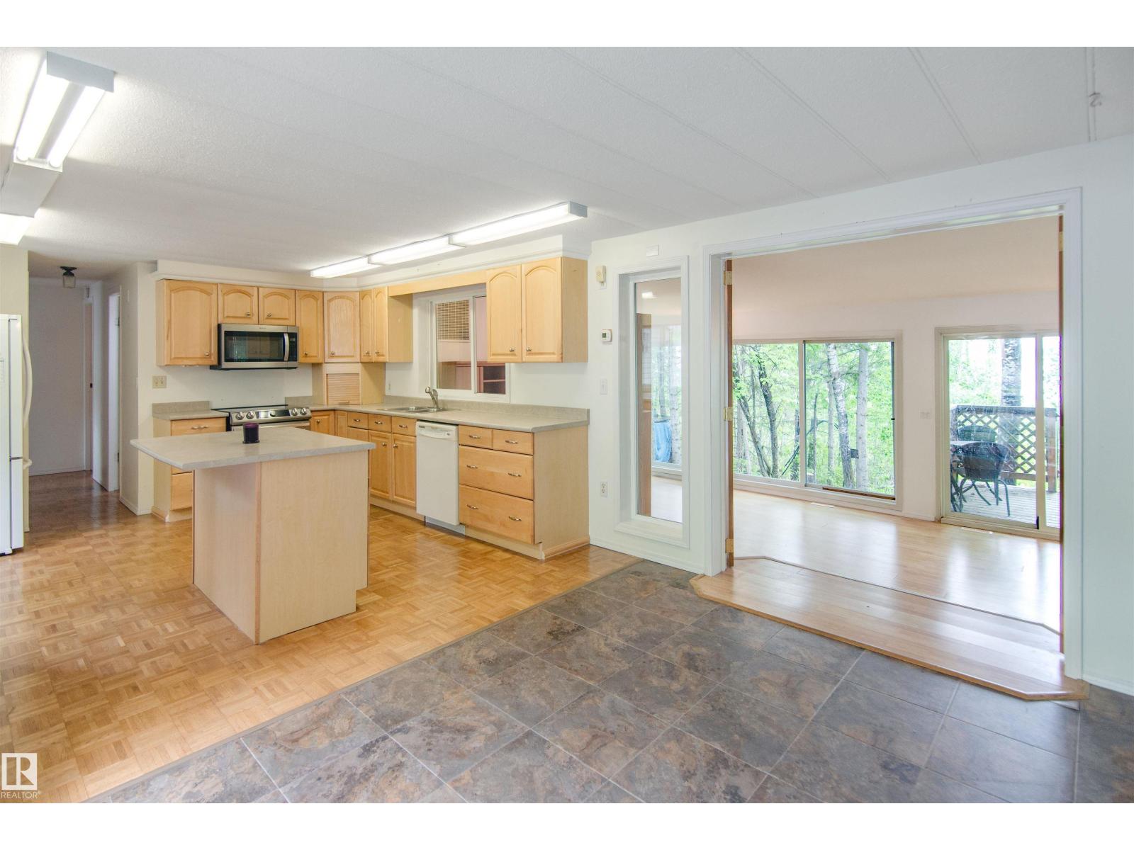 50 59318 Rg Rd 454 - 11